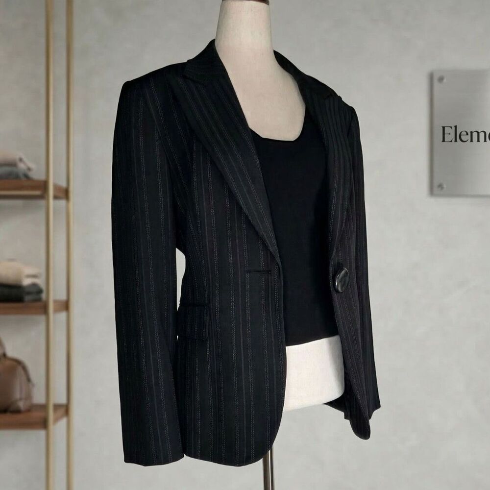 Tahari Petite Pin Striped Large Single Button Blazer Size 14 Petite